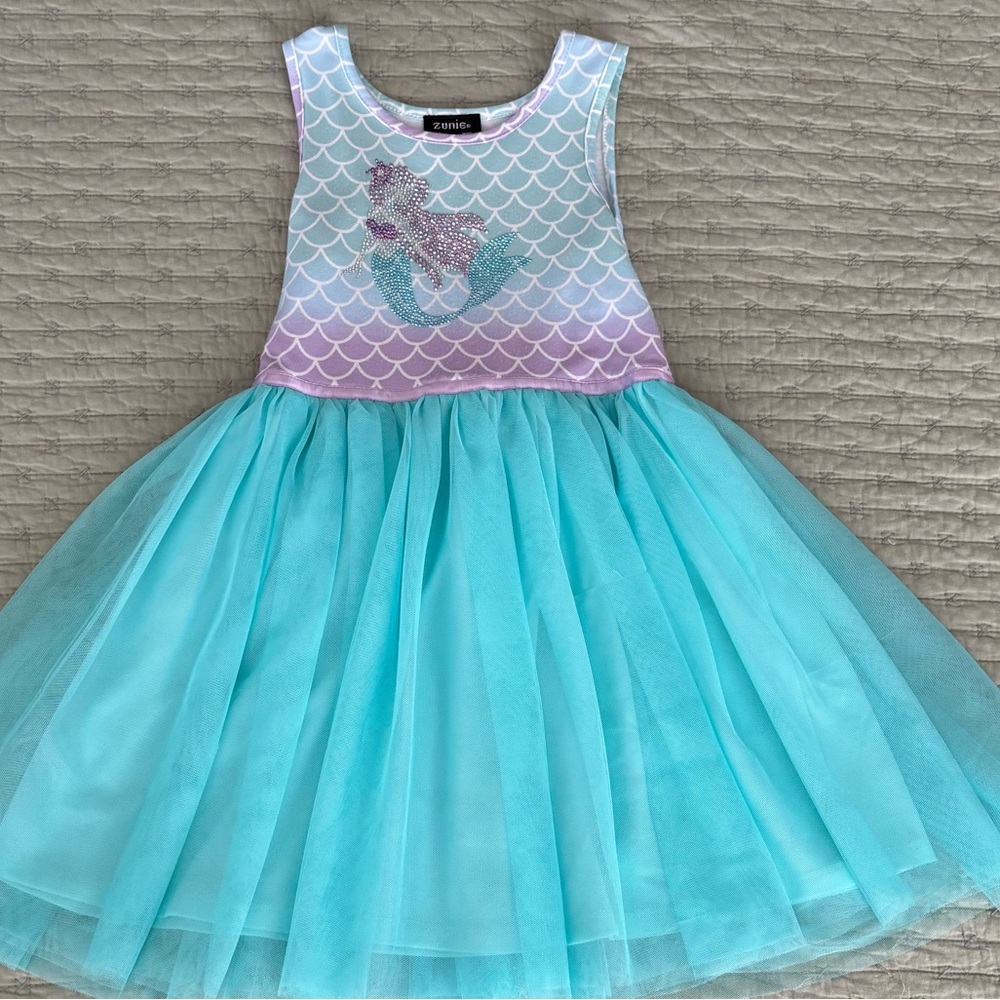 Mermaid dress with tulle skirt
